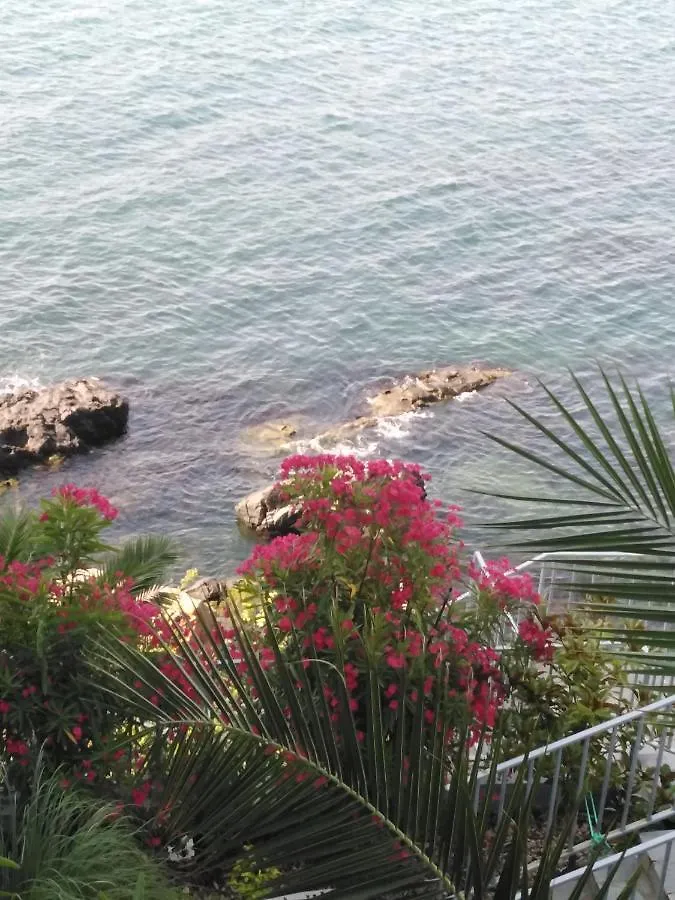 Sea Dream Villa Apartment Above The Sea Sozopol Bulharsko